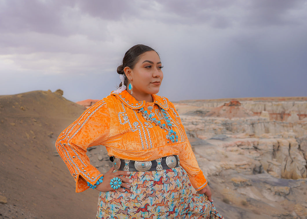 Navajo Traditional Pleated Round Collar Outfit